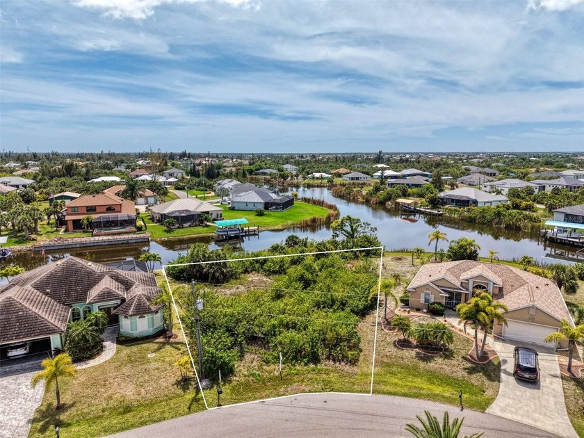 Rare opportunity to own over 150 feet of waterfront on a true - Beach Lot for sale in Port Charlotte, Florida on Beachhouse.com