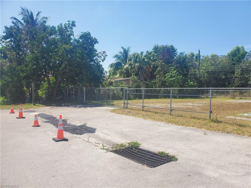 Last lot of left of three parcels! located on Dominion Dr off - Beach Lot for sale in Naples, Florida on Beachhouse.com