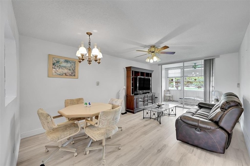 55+ COMMUNITY, THIS TURN KEY READY UNIT IS ON THE 2nd FLOOR - Beach Condo for sale in Sunrise, Florida on Beachhouse.com