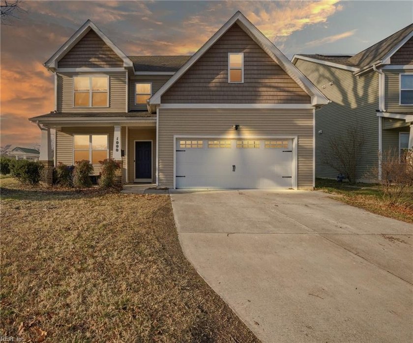 Beautiful 4-bedroom, 2.5-bath home located in the desirable - Beach Home for sale in Norfolk, Virginia on Beachhouse.com