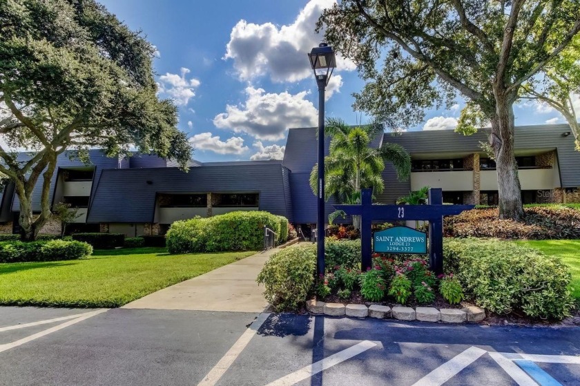 Charming 2 Bed, 2 Bath Condo in St. Andrews, Innisbrook - Beach Condo for sale in Palm Harbor, Florida on Beachhouse.com