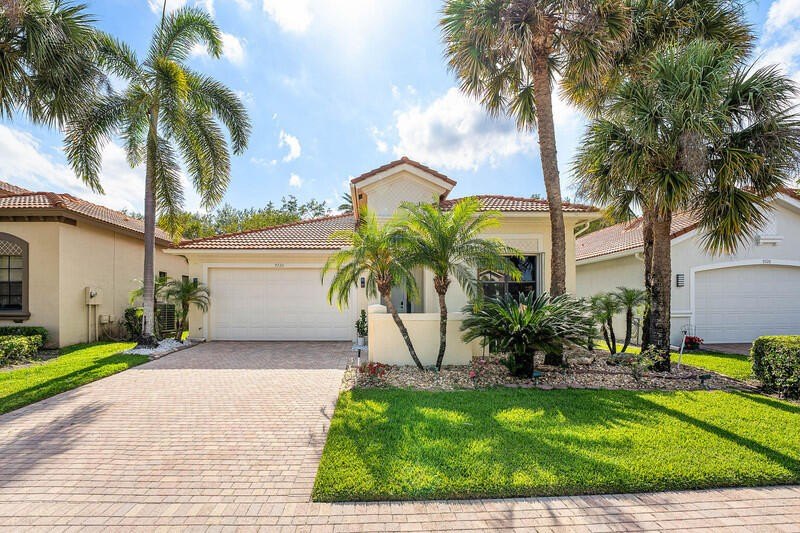Beautifully remodeled 3 bedroom, 2 full bath single family home - Beach Home for sale in Delray Beach, Florida on Beachhouse.com