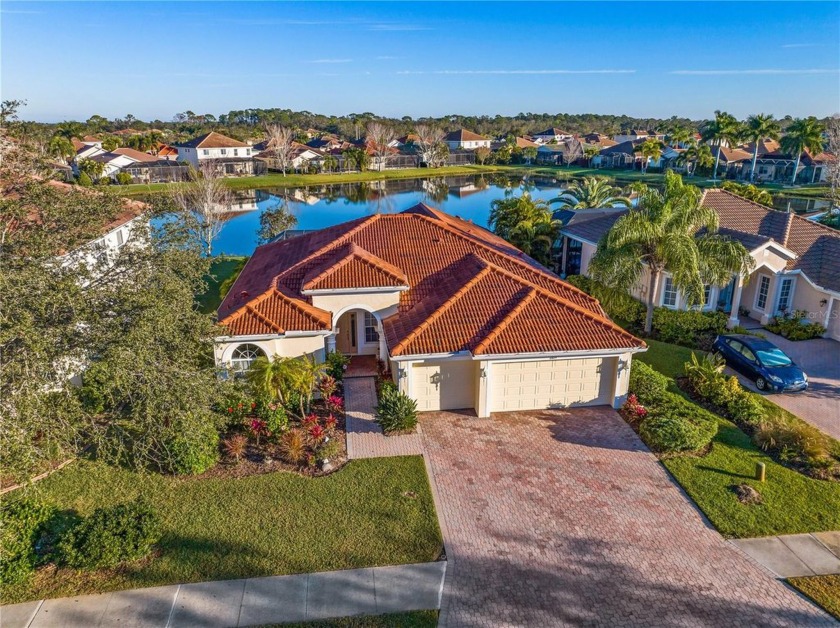 Welcome Home! Beautiful, fully furnished 4 bedroom, 3 bath home - Beach Home for sale in Venice, Florida on Beachhouse.com