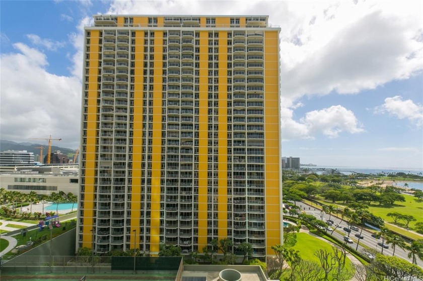 Stunning, spacious 2-bedroom, 1-bathroom condominium at 1050 Ala - Beach Condo for sale in Honolulu, Hawaii on Beachhouse.com