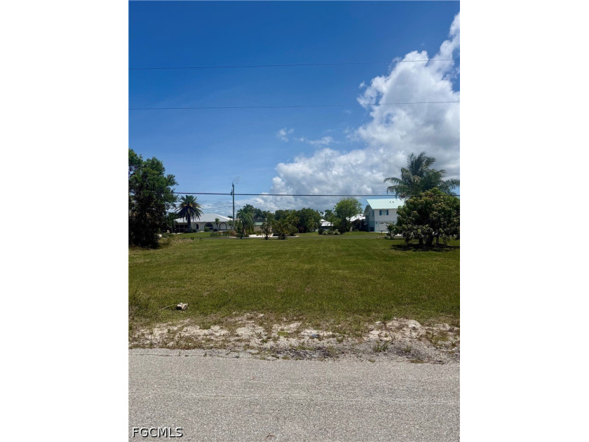 Build your home on this vacant, cleared lot in the charming - Beach Lot for sale in St. James City, Florida on Beachhouse.com