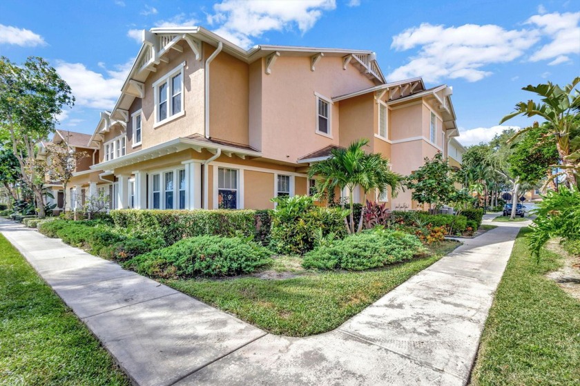 2 bedroom corner unit near the heart of it all, with attached - Beach Townhome/Townhouse for sale in West Palm Beach, Florida on Beachhouse.com