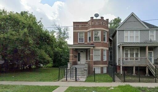 Gorgeous, renovated brick two-flat is an investor's dream and - Beach Home for sale in Chicago, Illinois on Beachhouse.com