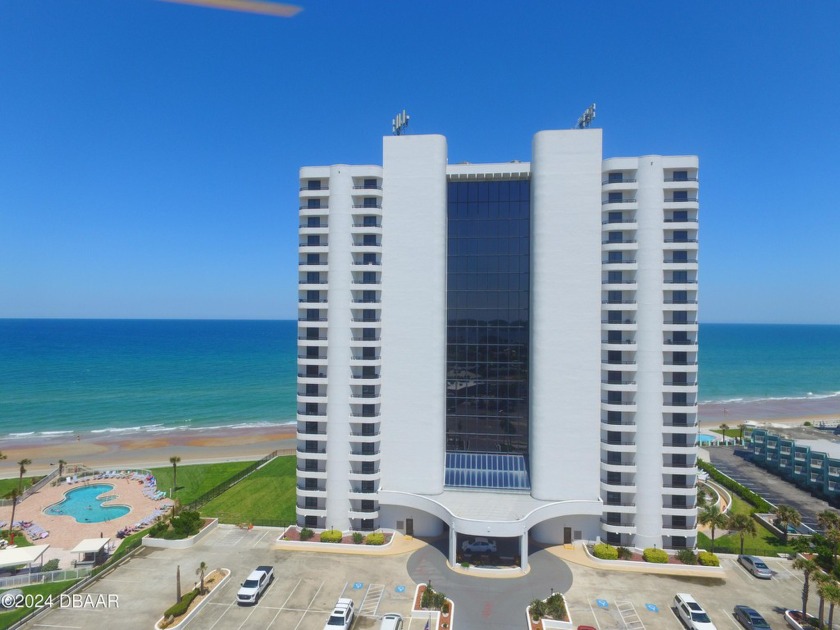 FURNISHED Oceanfront Sherwin building in the beautiful Daytona - Beach Condo for sale in Daytona Beach, Florida on Beachhouse.com