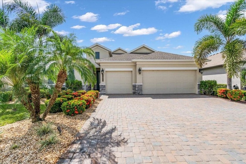 Under contract-accepting backup offers. Welcome home to Florida - Beach Home for sale in Bradenton, Florida on Beachhouse.com