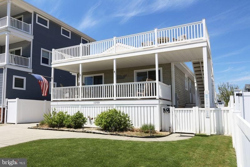 Welcome to your perfect BEACH HOUSE designed for COASTAL LIVING! - Beach Home for sale in Brigantine, New Jersey on Beachhouse.com