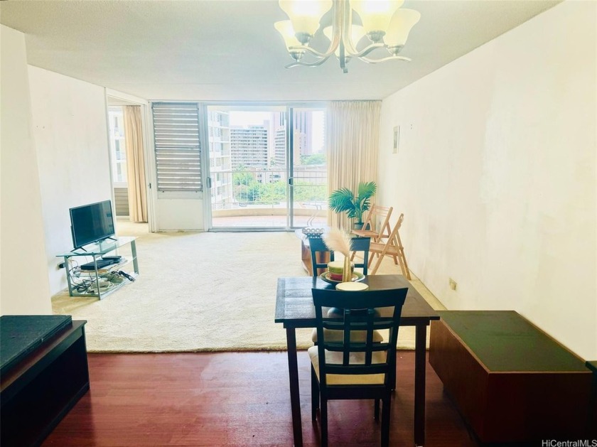 Discover the lowest-priced unit in this desirable building! This - Beach Condo for sale in Honolulu, Hawaii on Beachhouse.com