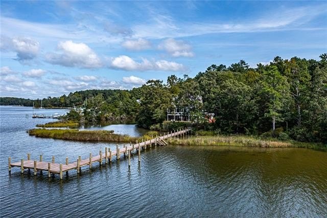 Absolutely gorgeous WIDE view on the Corrotoman River. Wonderful - Beach Home for sale in Lancaster, Virginia on Beachhouse.com