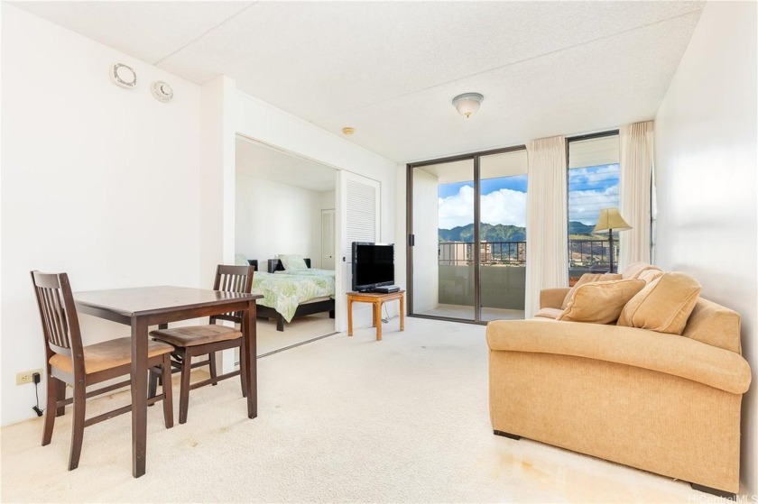 Rare High Floor Fee-Simple unit at Royal Kuhio.  Unit 3002 is - Beach Condo for sale in Honolulu, Hawaii on Beachhouse.com