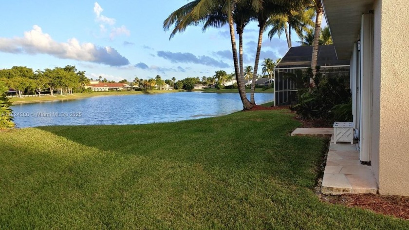 SPECIAL FEATURES: Lake Front, Corner lot, Master & Guest Baths - Beach Home for sale in Homestead, Florida on Beachhouse.com