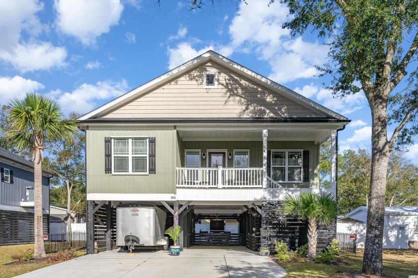 Built in 2020, this charming 3br/2ba raised beach home in Cherry - Beach Home for sale in North Myrtle Beach, South Carolina on Beachhouse.com
