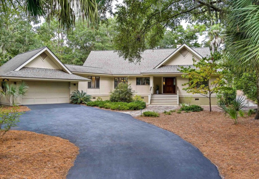 Looking for a charming home on Seabrook Island? This beautifully - Beach Home for sale in Seabrook Island, South Carolina on Beachhouse.com