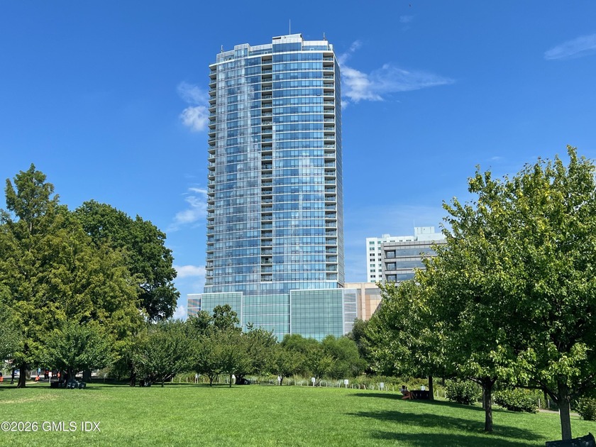 Mesmerizing, Panoramic, Far-Reaching Coastal Water Views Will - Beach Condo for sale in Stamford, Connecticut on Beachhouse.com