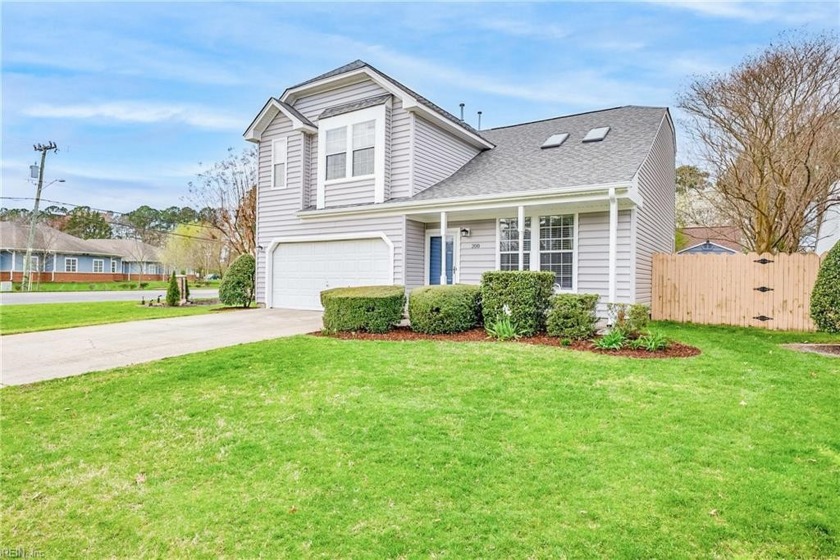 Enjoy comfort and convenience in this charming 3 bedroom, 2.5 - Beach Home for sale in Chesapeake, Virginia on Beachhouse.com