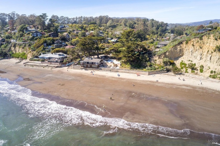 Just a few miles north of San Francisco, in the serene beachside - Beach Home for sale in Bolinas, California on Beachhouse.com