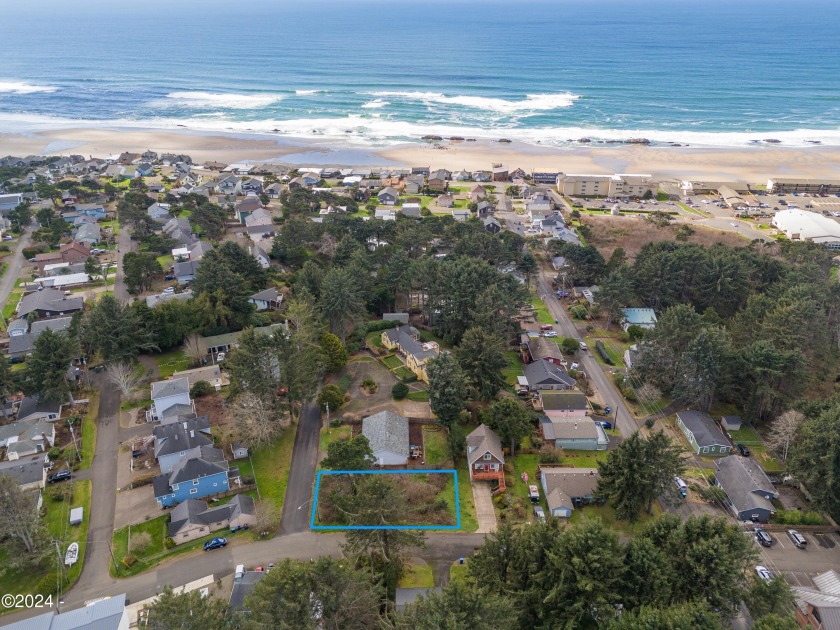 This flat, vacant 60ftx100ft lot serves as a blank canvas for - Beach Lot for sale in Lincoln City, Oregon on Beachhouse.com