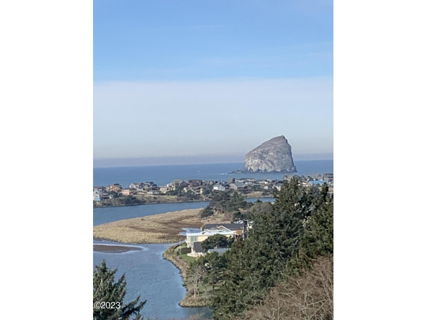 Townhome Lot. Enjoy expansive views of the ocean, Nestucca River - Beach Lot for sale in Pacific City, Oregon on Beachhouse.com