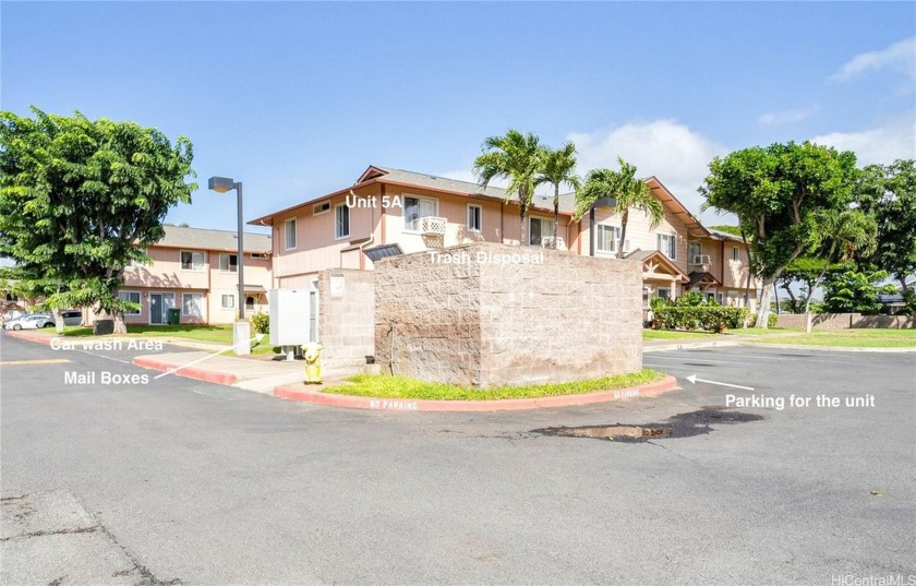 This 3-bedroom/2-bath, corner-end unit is near the mailboxes for - Beach Townhome/Townhouse for sale in Kapolei, Hawaii on Beachhouse.com