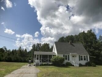 Make this your Family Home or your Summer Vacation spot, just a - Beach Home for sale in Lamoine, Maine on Beachhouse.com