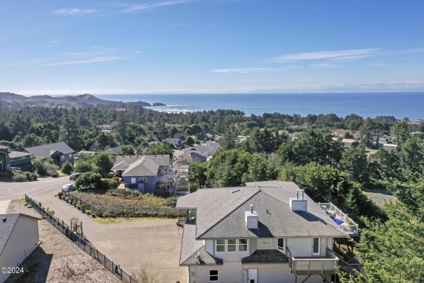 HUGE 'PRICE REDUCTION!''  With a spectacular white-water 'Ocean - Beach Home for sale in Newport, Oregon on Beachhouse.com