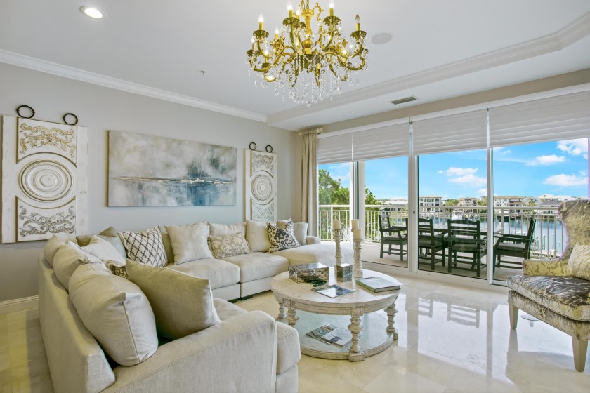LUXURIOUS WATERFRONT CONDO in a Primary residential building - Beach Condo for sale in Destin, Florida on Beachhouse.com