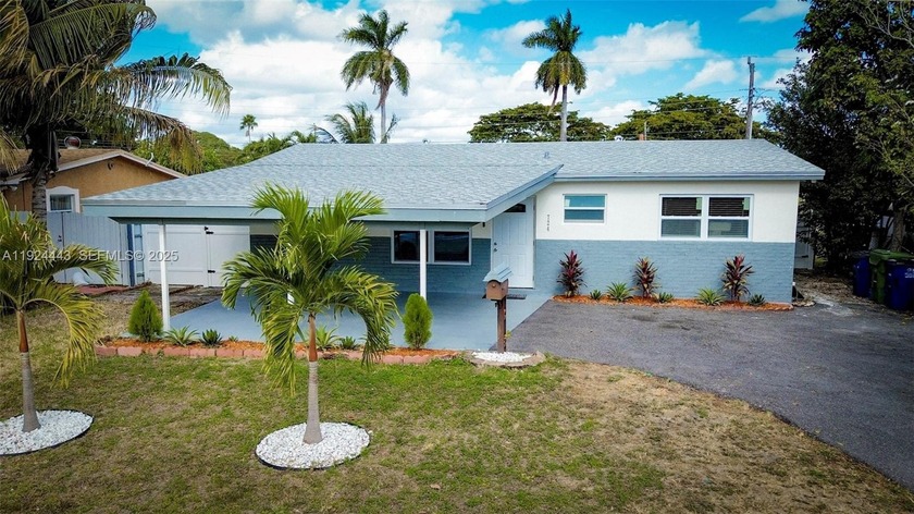 Stunning modern renovation of single-family home in a booming - Beach Home for sale in Hallandale Beach, Florida on Beachhouse.com