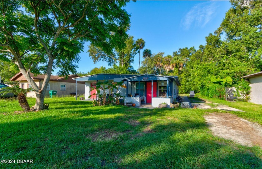 This 3/1 concrete block home is perfect for someone who wants to - Beach Home for sale in Daytona Beach, Florida on Beachhouse.com