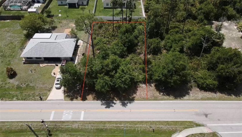 Discover an excellent opportunity to own a well-positioned - Beach Lot for sale in Punta Gorda, Florida on Beachhouse.com
