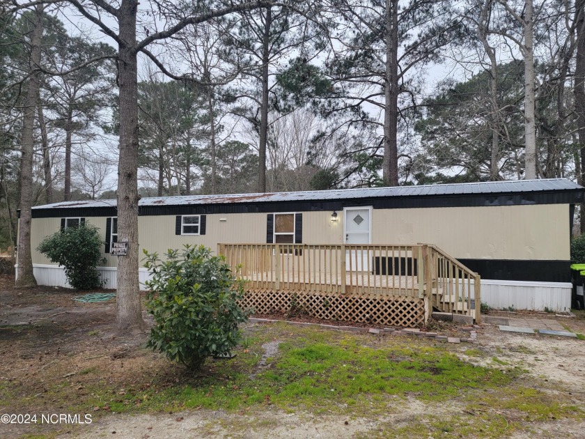 Perfect fixer-upper opportunity on a wide 1/4 acre lot in the - Beach Home for sale in Ocean Isle Beach, North Carolina on Beachhouse.com
