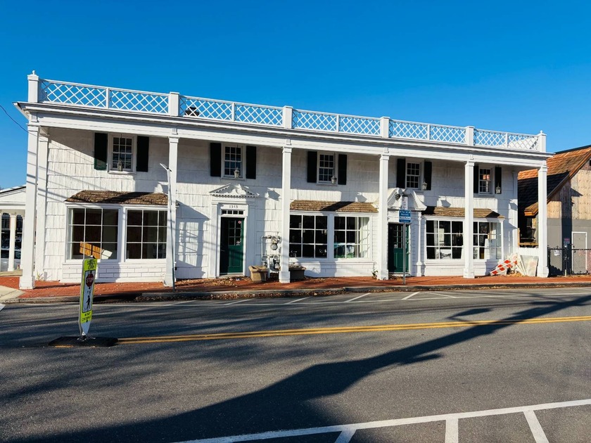 Located In The Village Of Roslyn At The Head Of Hempstead Harbor - Beach Commercial for sale in Roslyn, New York on Beachhouse.com