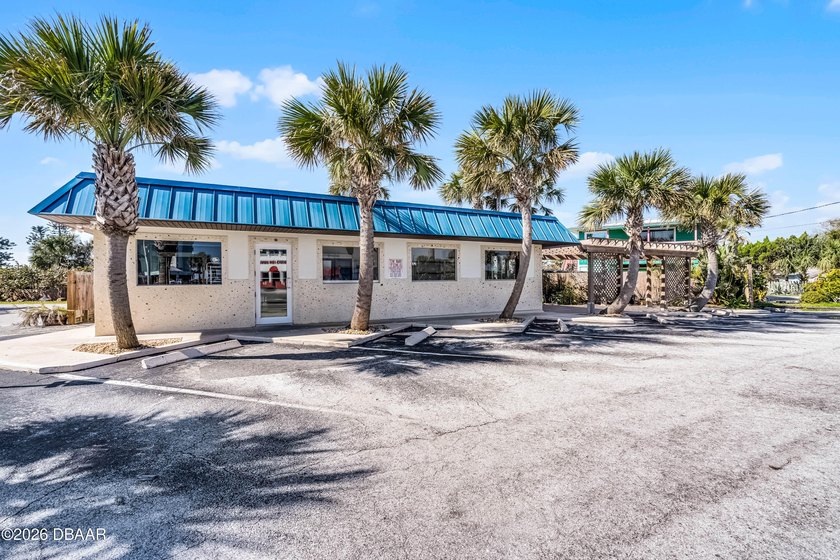 Beachside NSB Restaurant/Commercial Building + Business for Sale - Beach Commercial for sale in New Smyrna Beach, Florida on Beachhouse.com