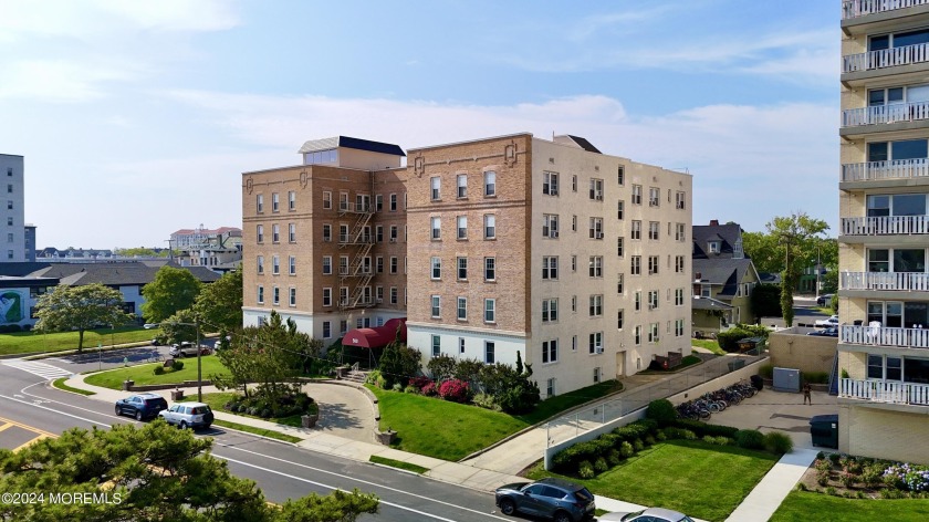 Welcome to beautiful Deal Lake Drive! Here is your chance to own - Beach Condo for sale in Asbury Park, New Jersey on Beachhouse.com