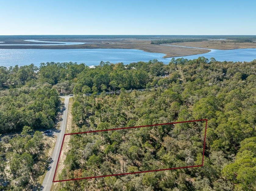 Located in the private subdivision of Silver Glen Phase 2. NO - Beach Lot for sale in Ochlockonee Bay, Florida on Beachhouse.com