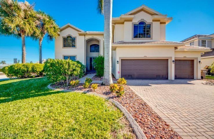2 Story home in Prime Location with Sailboat Access sold - Beach Home for sale in Cape Coral, Florida on Beachhouse.com