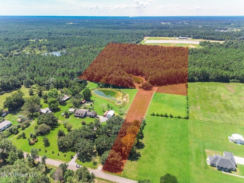 If you have been wanting to live in the country and be able to - Beach Acreage for sale in Gulfport, Mississippi on Beachhouse.com