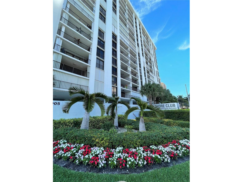 Huge corner unit features approx 1500sf, 2bed,2 baths - Beach Condo for sale in Fort  Lauderdale, Florida on Beachhouse.com
