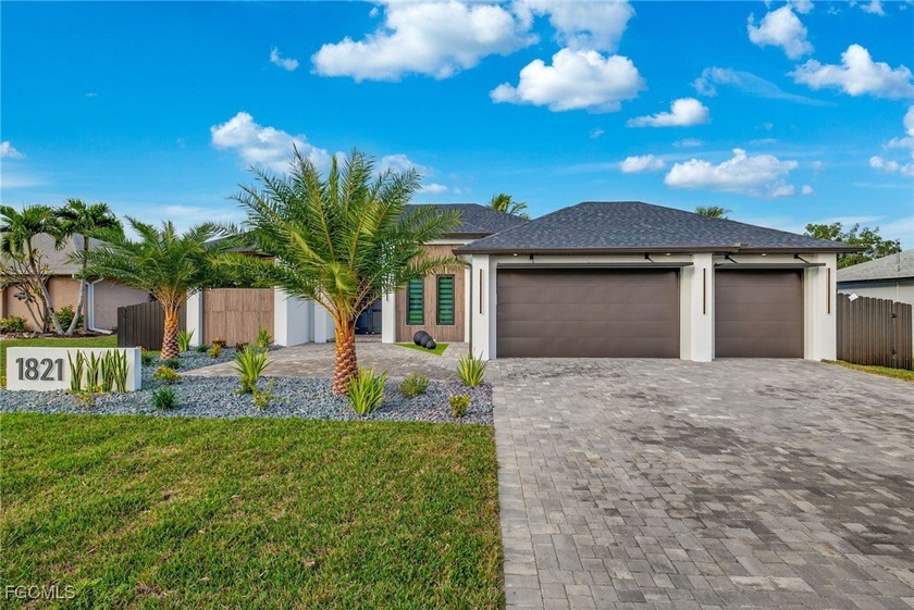 Stunning New Construction Pool Home in Cape Coral Welcome to - Beach Home for sale in Cape Coral, Florida on Beachhouse.com