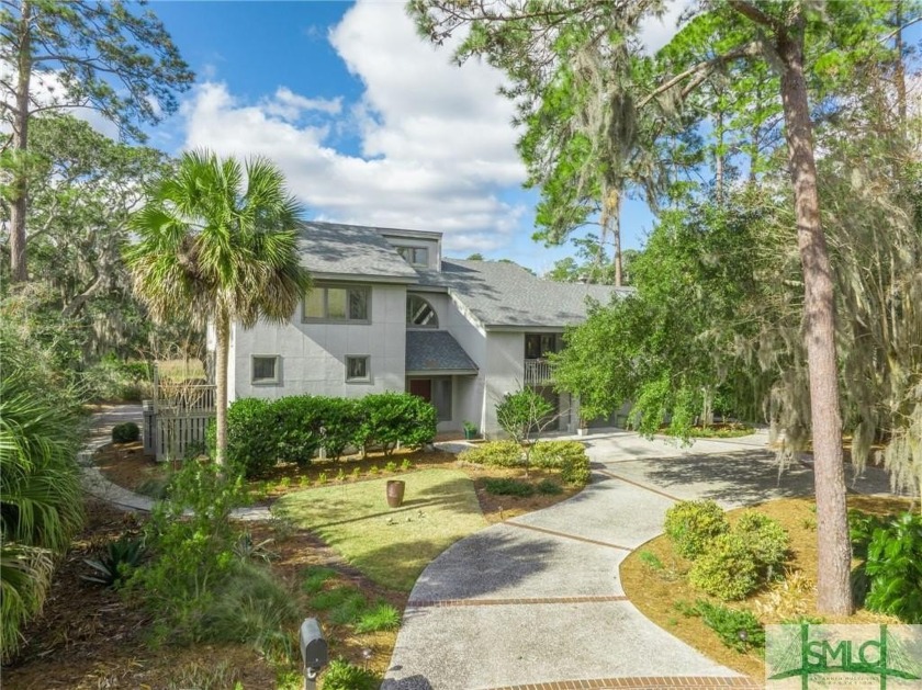 Tranquil, serene and magnificent are just a few words that - Beach Home for sale in Savannah, Georgia on Beachhouse.com