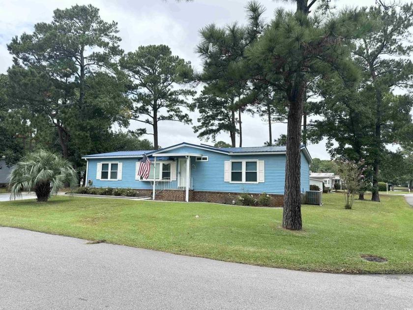 New to the Market!! This is the Coastal Beach Life at its best! - Beach Home for sale in Murrells Inlet, South Carolina on Beachhouse.com