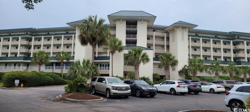 Beautiful oceanfront condo in excellent condition. Located in - Beach Condo for sale in Pawleys Island, South Carolina on Beachhouse.com