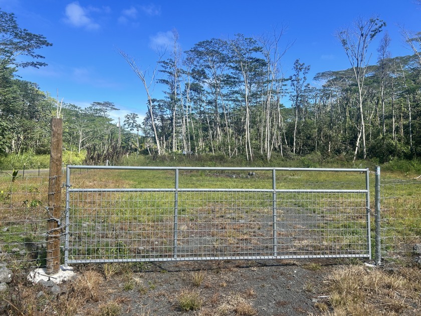 SELLER FINANCING AVAILABLE!!!!! This almost half-acre lot in - Beach Lot for sale in Pahoa, Hawaii on Beachhouse.com
