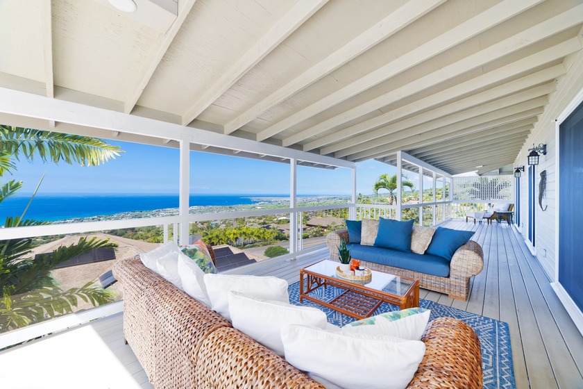 Luxury Kona Living with Gorgeous Ocean Views This beautiful - Beach Home for sale in Kailua Kona, Hawaii on Beachhouse.com