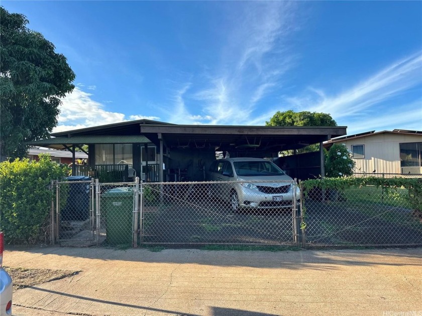 Priced to sell! Bring your offer before it's gone! Excellent - Beach Home for sale in Ewa Beach, Hawaii on Beachhouse.com