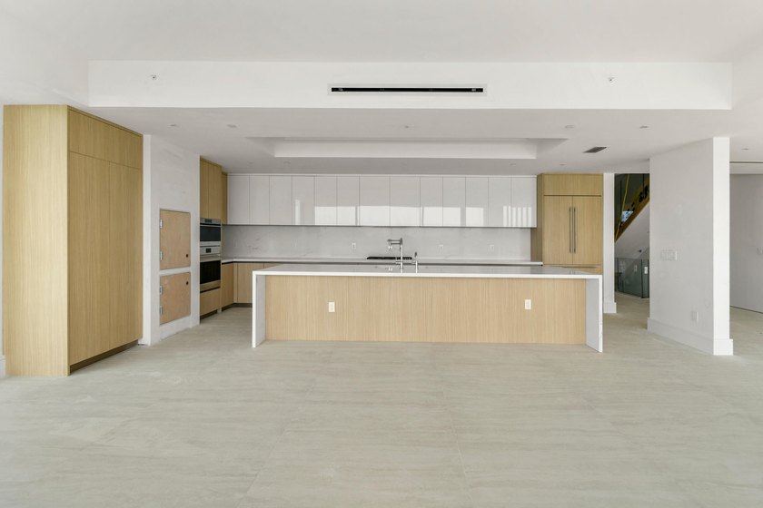 Forte Luxe, Jupiter's newest peninsula waterfront address, is a - Beach Townhome/Townhouse for sale in Jupiter, Florida on Beachhouse.com
