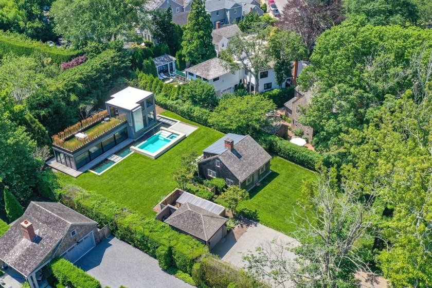 Enviably located on prestigious Egypt Lane and sited on nearly - Beach Home for sale in East Hampton, New York on Beachhouse.com