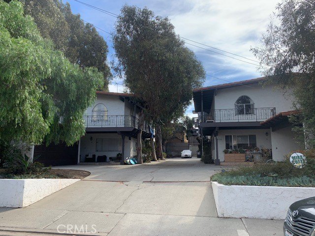 Attention Developers, Investors, Owner Users and 1031 Exchange - Beach Townhome/Townhouse for sale in Manhattan Beach, California on Beachhouse.com